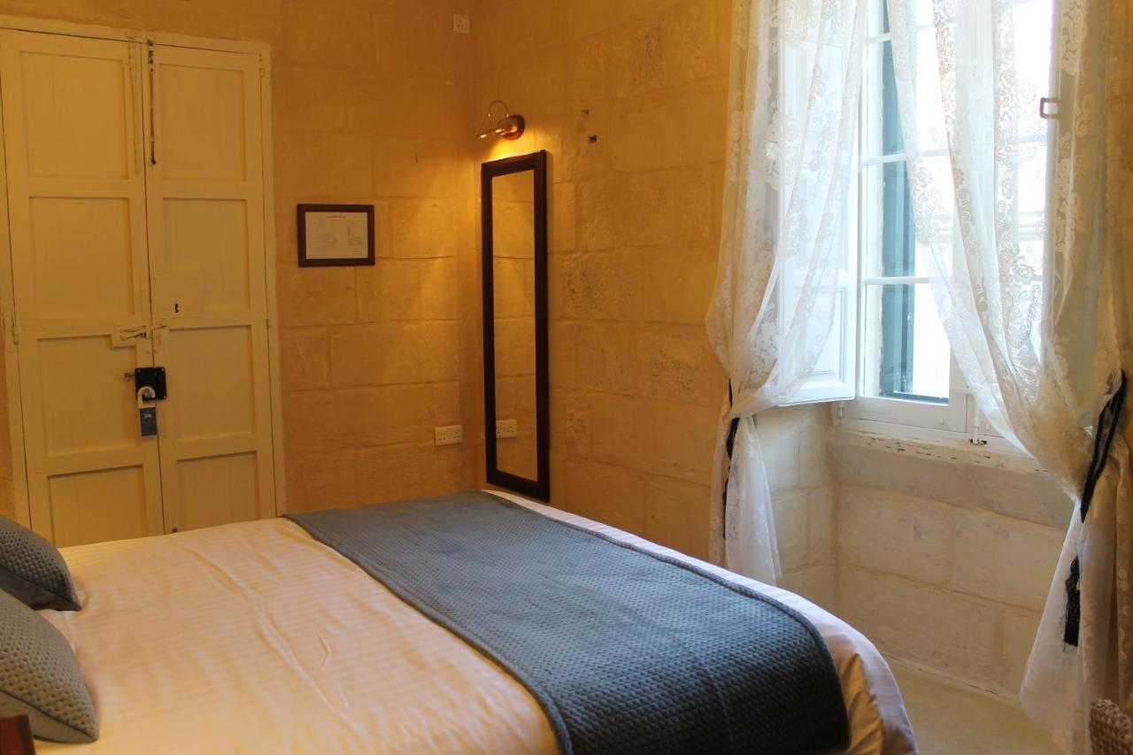 Palazzino Nina Boutique Hotel Qormi Екстериор снимка