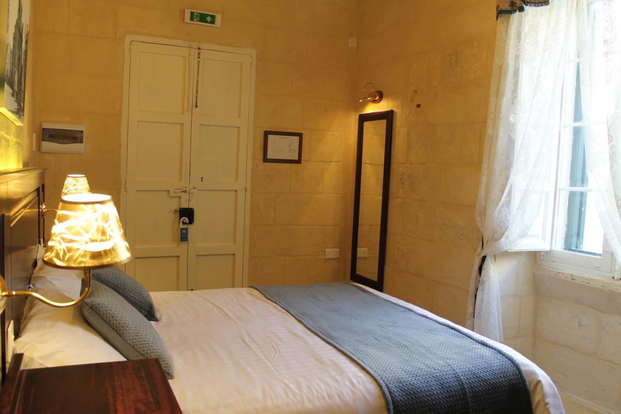 Palazzino Nina Boutique Hotel Qormi Екстериор снимка