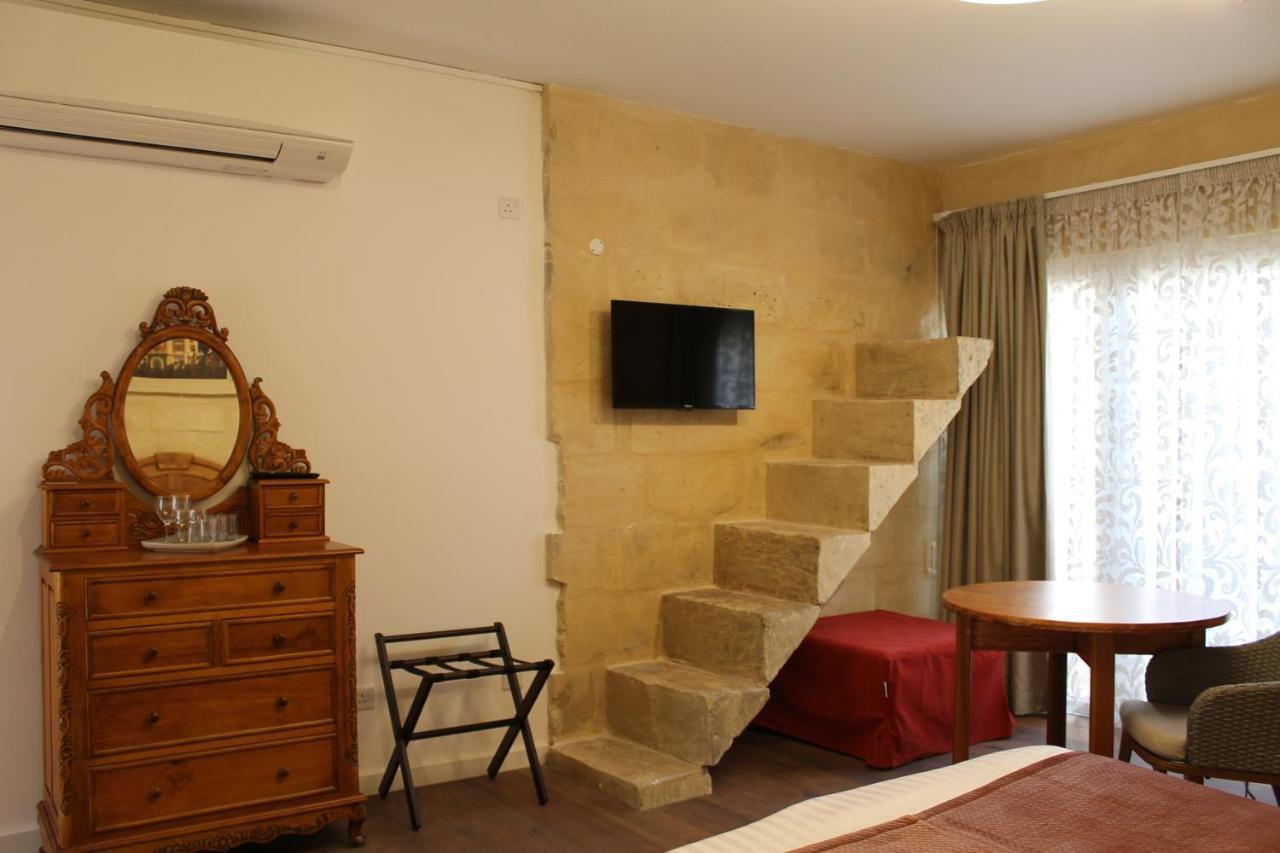 Palazzino Nina Boutique Hotel Qormi Екстериор снимка