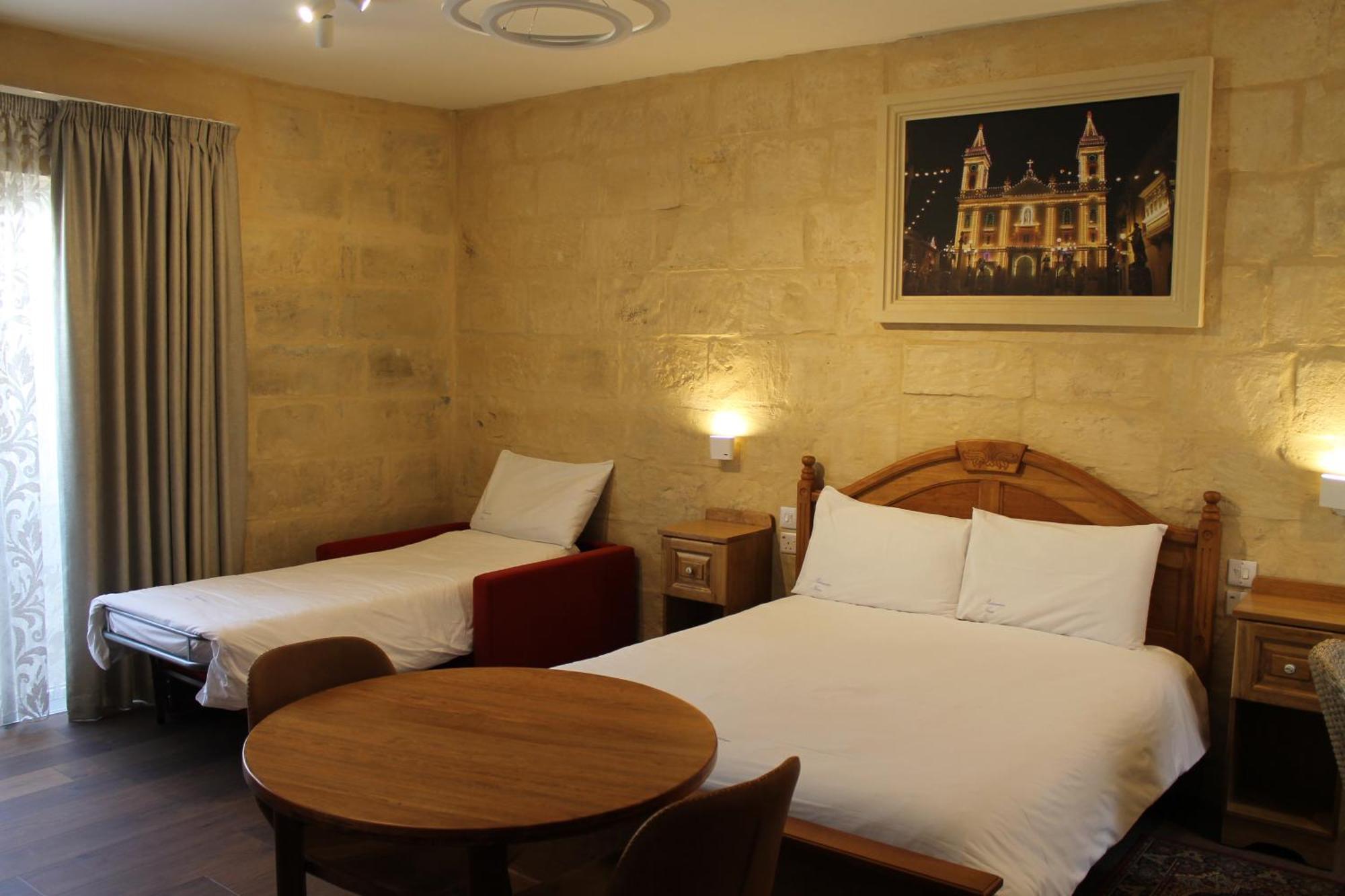 Palazzino Nina Boutique Hotel Qormi Екстериор снимка